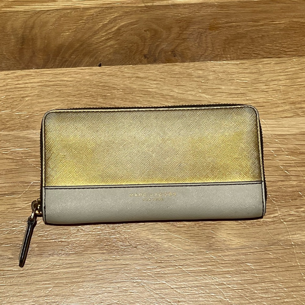 Marc by Marc Jacobs Zip Around Wallet